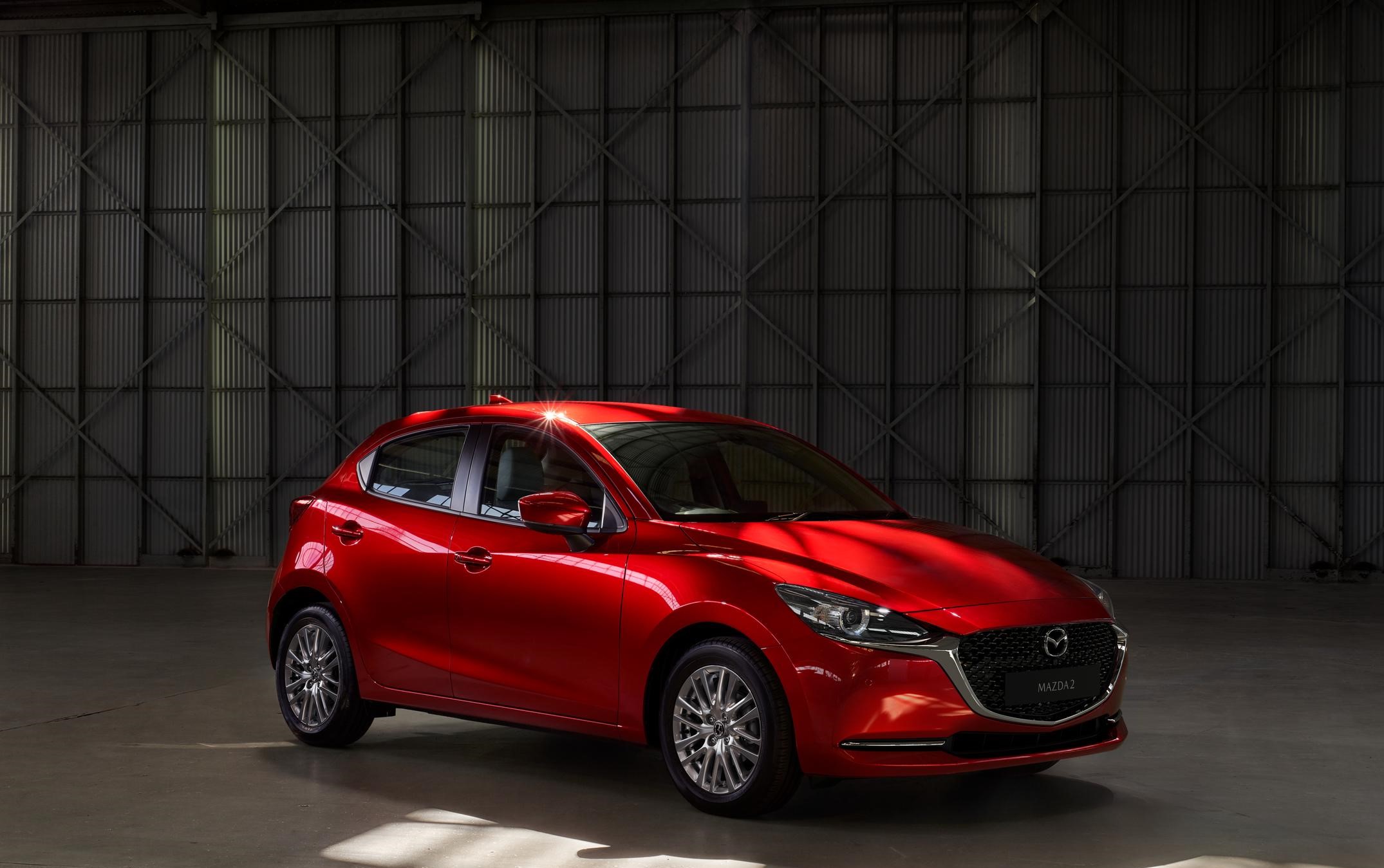 Harga Mazda 2 Hatchback Terbaru, Spesifikasi dan Interior 2022!