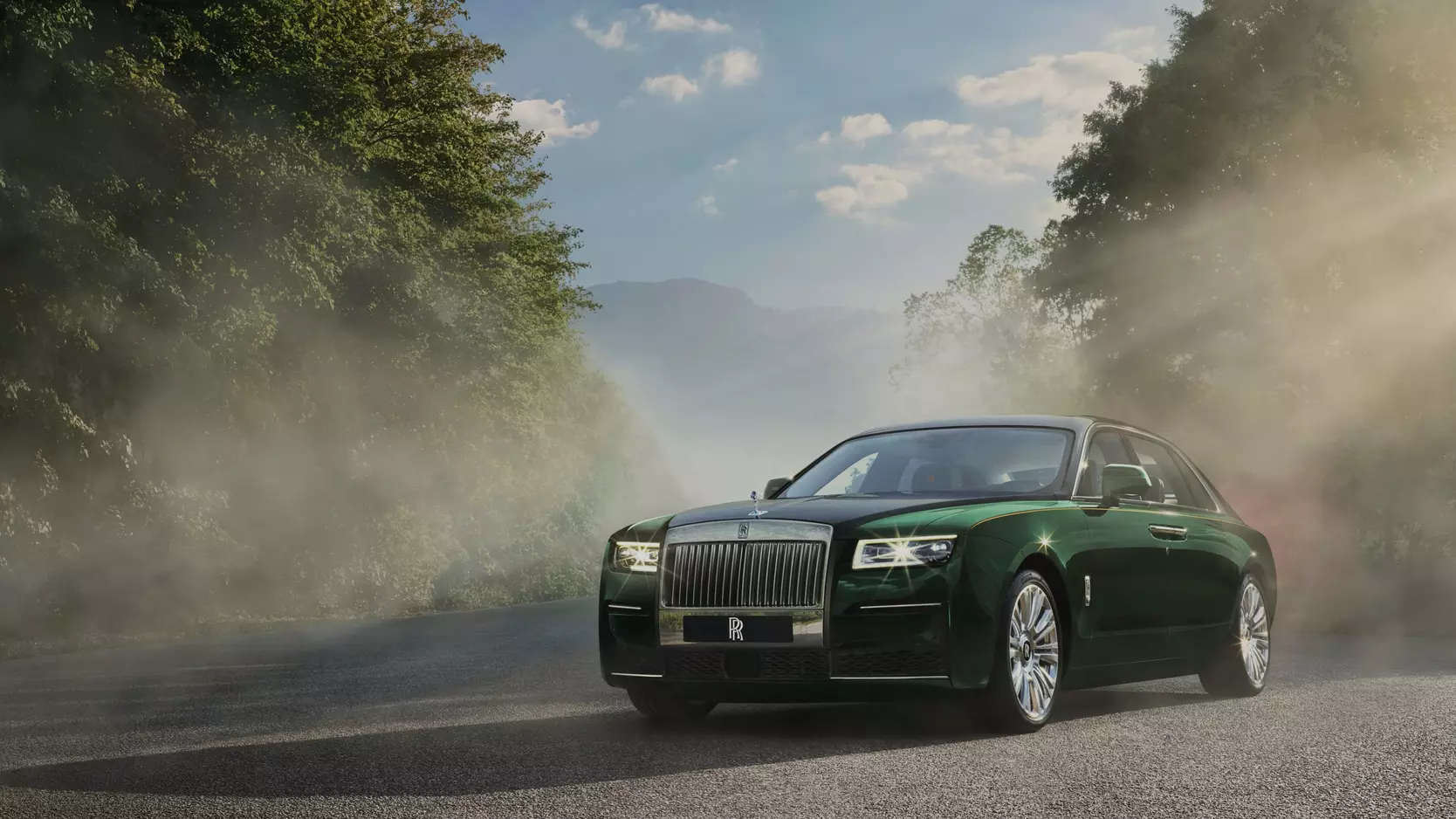 Harga Rolls Royce Ghost Extended Terbaru, Review Spesifikasi dan Interior!